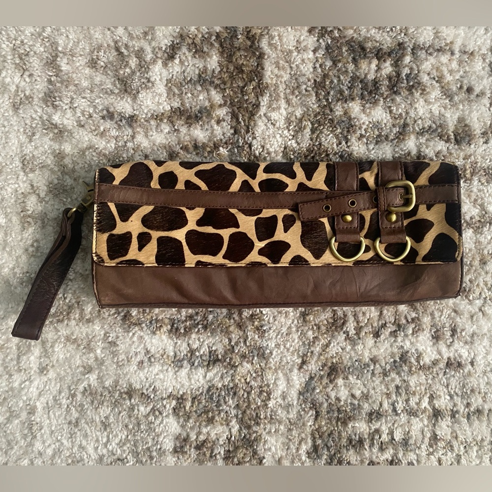 Steve Madden Vintage Oversized Snap Clutch